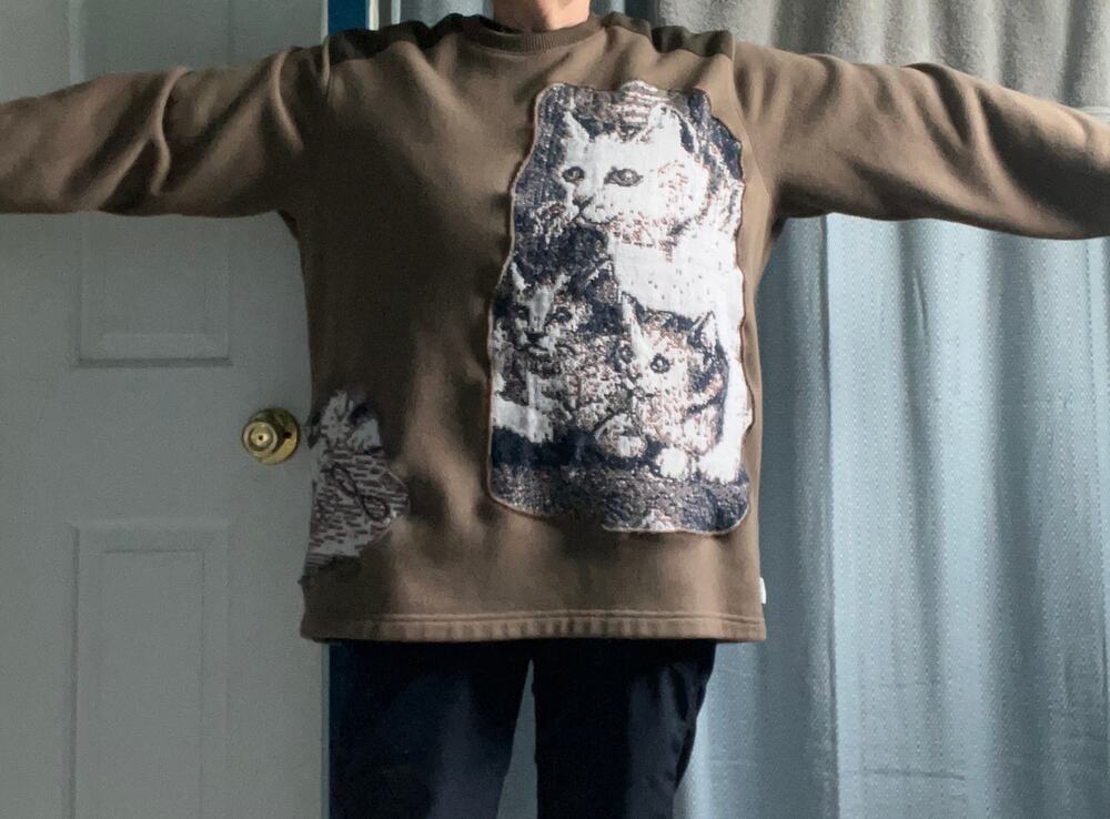Cat kitten tapestry crewneck sweatshirt, upcycled, reworked XL